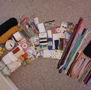 HUGE Sewing And crochet lot!